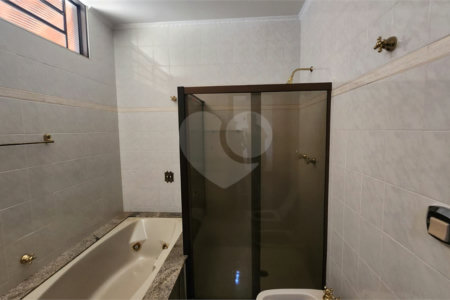 Casa à venda com 3 quartos, sendo 2 suítes, em Jardim Europa (vila Xavier), Araraquara, SP