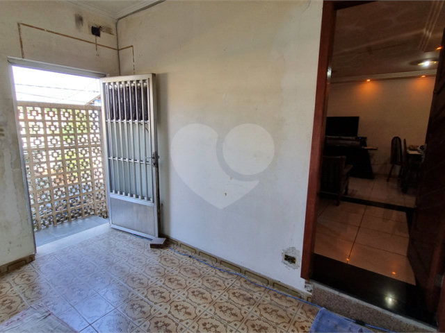 Sobrado à venda com 3 quartos, sendo 1 suíte,  em Tucuruvi, São Paulo, SP