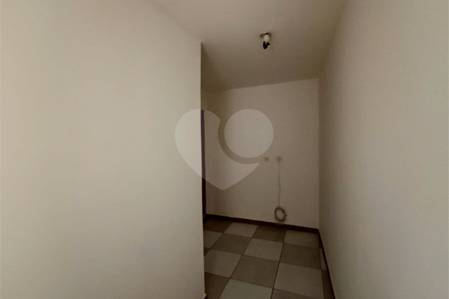 Casa para alugar com 1 quarto no condomínio Cond R Claudio Rodrigues Lopes, São Paulo - SP