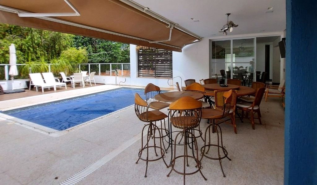 Casa à venda com 4 suítes no condomínio Belvedere II, Votorantim - SP