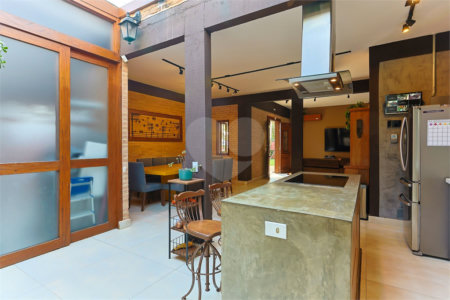 Casa Térrea à venda com 1 quarto em Jardim Marajoara, São Paulo, SP