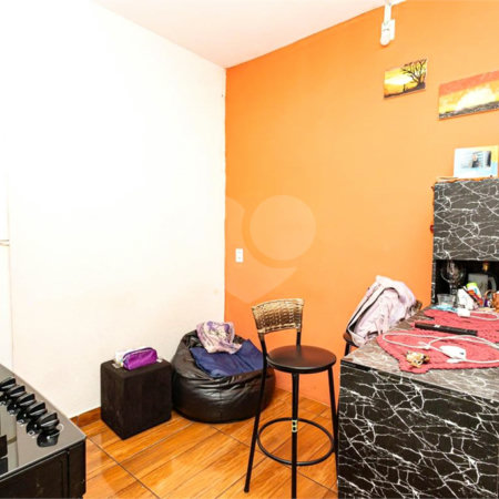 Apartamento à venda com 30m², 1 quarto e sem vaga