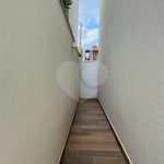 Casa em Condomínio - Jardim Residencial Alto de Itaici!