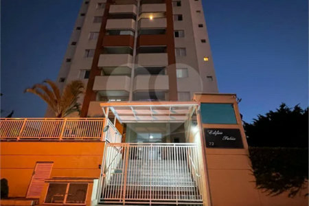 APARTAMENTO de 2 quartos (1 suíte) á venda em Santo André, 75m², 2 garagens fixas e cobertas, é entrar e morar!