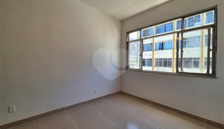 Apartamento à venda com 1 quarto no Centro, Rio de Janeiro, RJ
