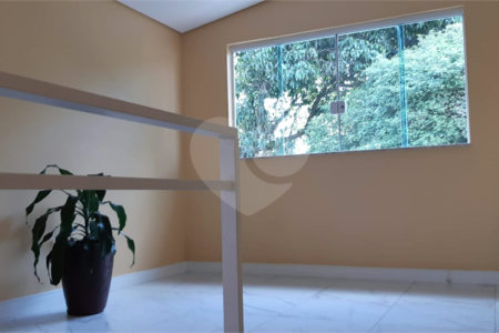 Casa à venda com 3 quartos, sendo 1 suíte, no condomínio Reserva das Flores - Casas, Guarulhos - SP