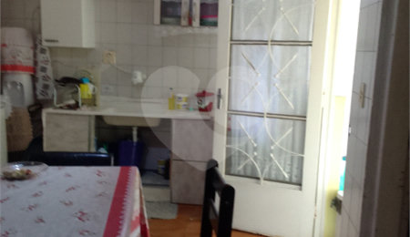 Casa à venda com 2 quartos, sendo 1 suíte,  em Vila Maria Alta, São Paulo, SP