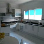 Casa à venda com 3 quartos, sendo 2 suítes, em Condomínio Residencial Terras do Oriente, Valinhos, SP