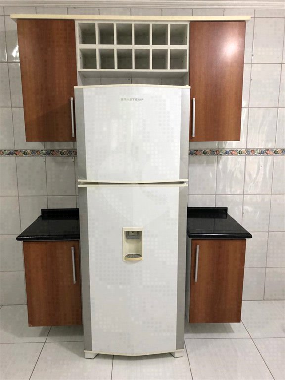 Casa à venda com 3 quartos, sendo 1 suíte, no condomínio Jardim das Pedras, São Paulo - SP