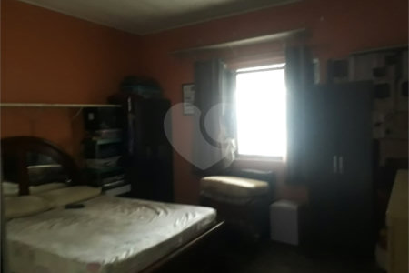Casa à venda com 3 quartos em Jardim Peri Peri, São Paulo, SP