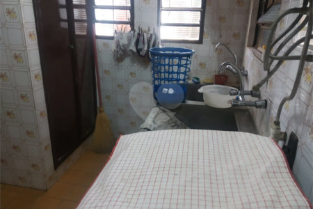 Casa Térrea à venda com 5 quartos, sendo 1 suíte,  em Jardim Dom Bosco, Indaiatuba, SP