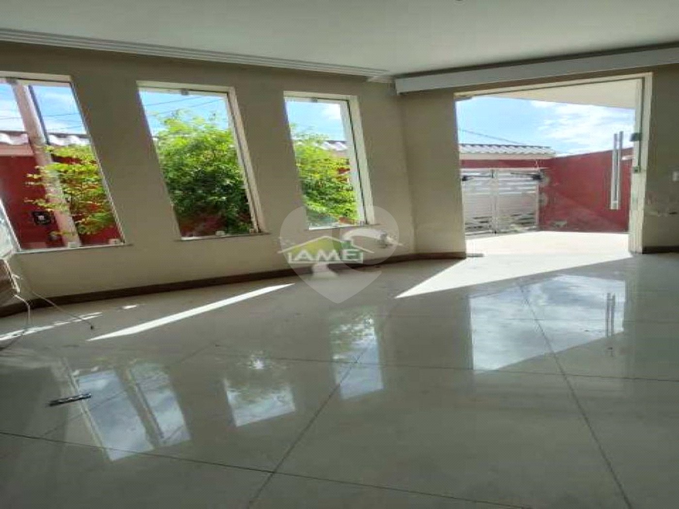 Casa à venda com 2 quartos, sendo 1 suíte,  em Campo Grande, Rio de Janeiro, RJ