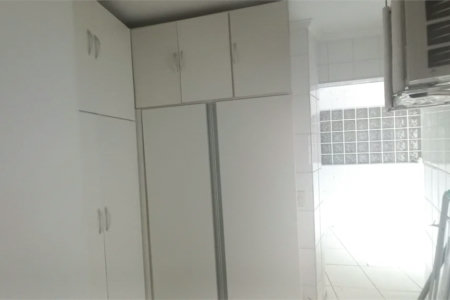Apartamento à venda com 3 quartos, sendo 1 suíte, em Vila Andrade, São Paulo, SP