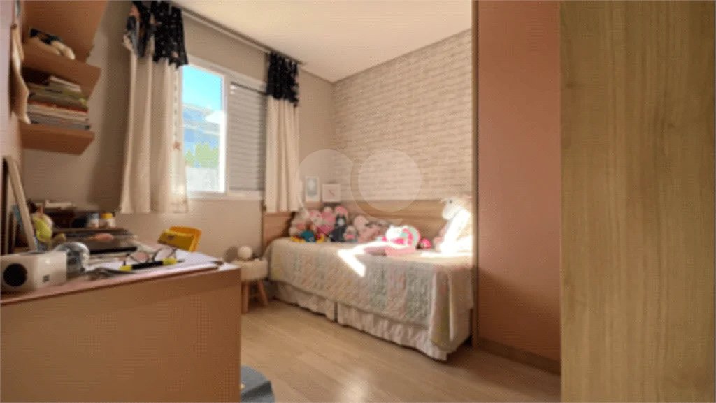 Casa à venda com 5 quartos, sendo 2 suítes, no condomínio Chacara das Palmeiras, Jundiaí - SP