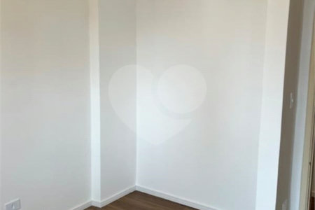 Apartamento à venda com 2 quartos, sendo 1 suíte, em Vila Olímpia, São Paulo, SP