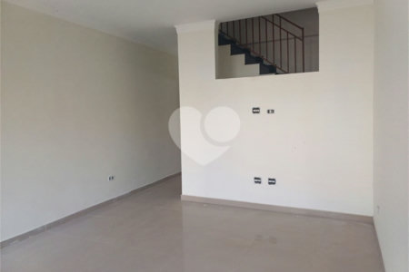 Sobrado à venda com 3 suítes em Vila Gustavo, São Paulo, SP