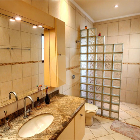 Casa à venda com 2 quartos no Centro, Araraquara, SP
