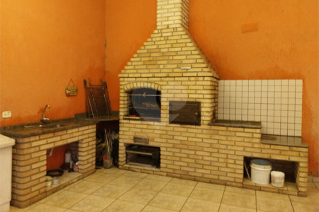 Chácara à venda com 3 quartos, sendo 1 suíte, em Estância Piratininga, Suzano, SP