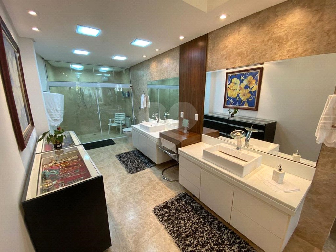 Casa à venda com 4 suítes em Vila Oliveira, Mogi das Cruzes, SP