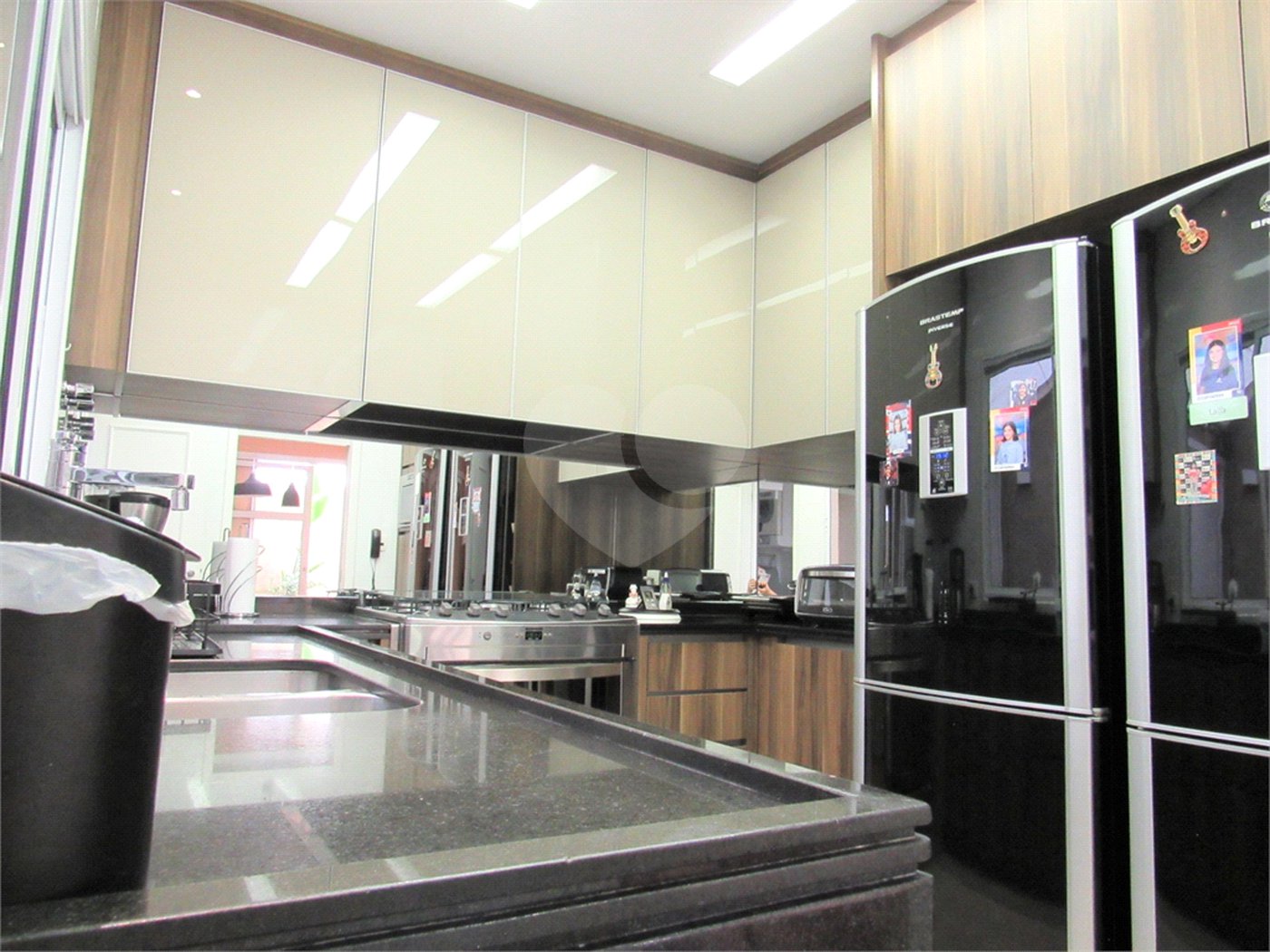 Casa à venda com 4 suítes no condomínio Dolce Villa, São Paulo - SP