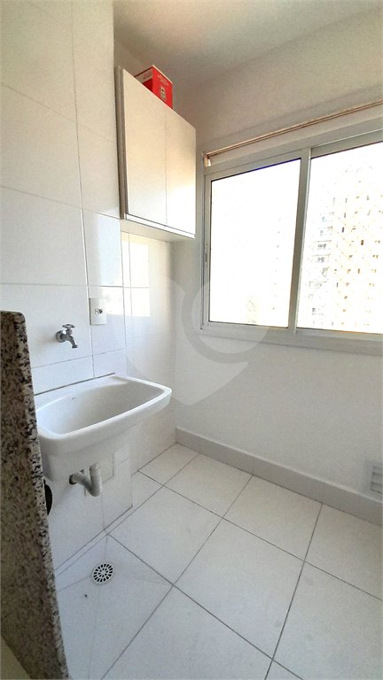 Apartamento para alugar com 2 quartos em Baeta Neves, São Bernardo do Campo, SP