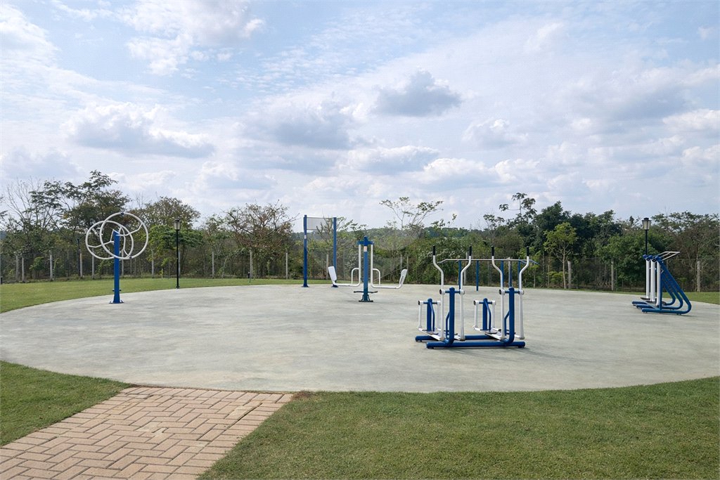Terreno à venda no condomínio Jardim, Sorocaba - SP