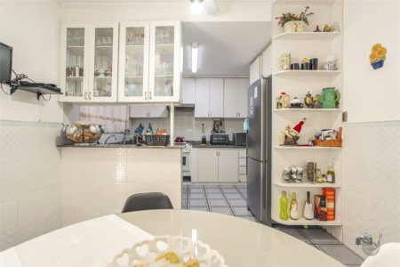 Casa à venda com 3 quartos, sendo 1 suíte, em Vila Leopoldina, São Paulo, SP