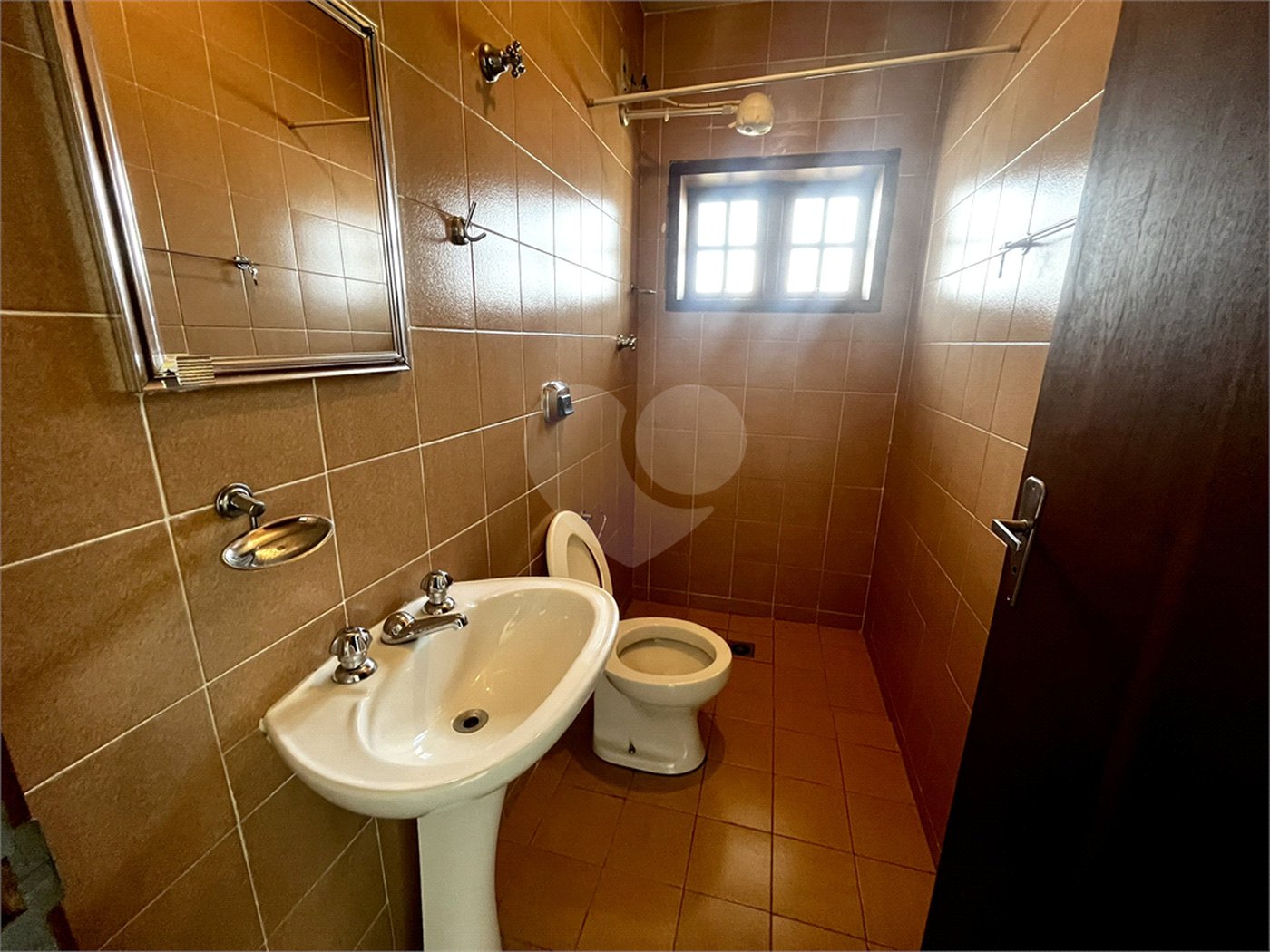 Casa à venda com 5 quartos, sendo 1 suíte,  em Vila Rosa, Itapetininga, SP