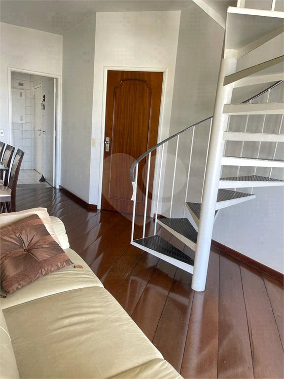 Cobertura à venda com 3 quartos, sendo 1 suíte,  em Vila Suzana, São Paulo, SP