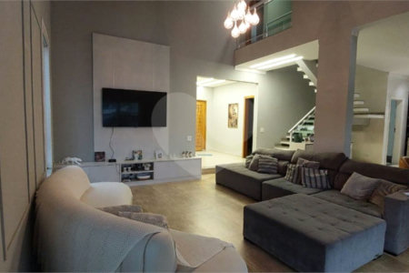 Casa para alugar com 4 quartos, sendo 3 suítes,  no condomínio Figueira Garden, Atibaia - SP