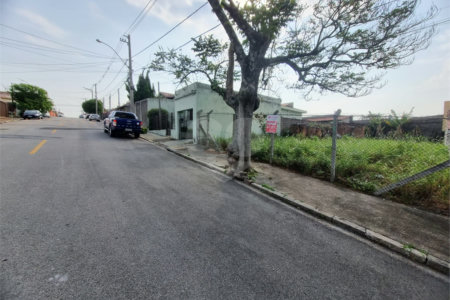 Terreno à venda no Centro, Vinhedo, SP