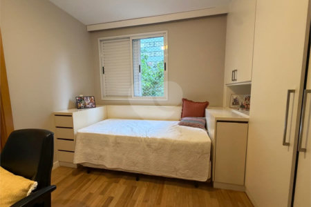 Apartamento à venda com 3 suítes em Itaim Bibi, São Paulo, SP