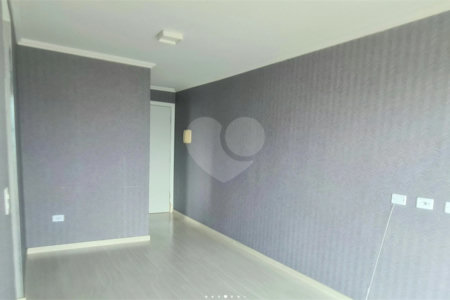 Apartamento para alugar com 2 quartos, sendo 1 suíte,  em Parque Continental II, Guarulhos, SP