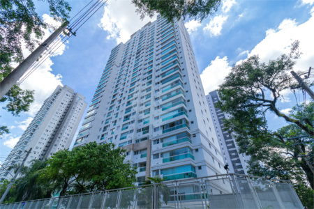 Apartamento à venda com 2 quartos, sendo 1 suíte, em Alto da Boa Vista, São Paulo, SP