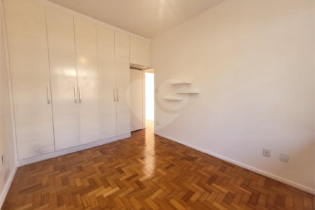 Apartamento à venda com 3 quartos, sendo 1 suíte, em Tijuca, Rio de Janeiro, RJ