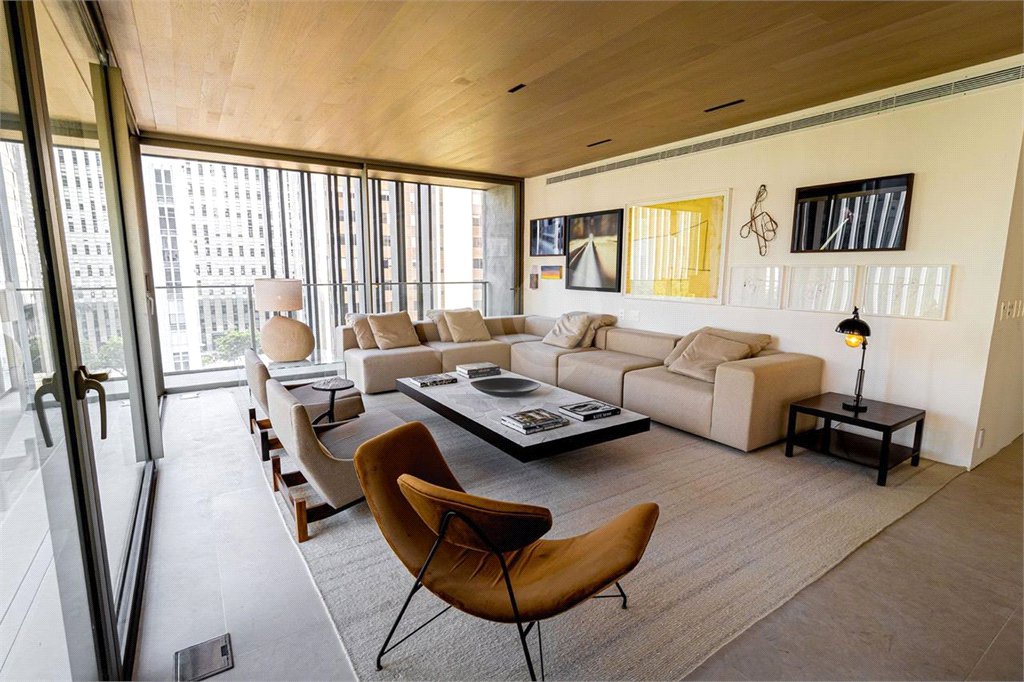 Apartamento à venda com 3 suítes em Pinheiros, São Paulo, SP