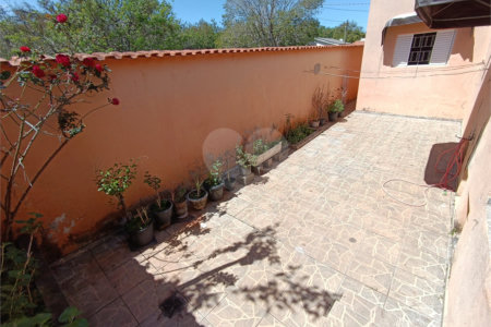 Casa à venda com 2 quartos em Jardim Maria Trindade, São Roque, SP