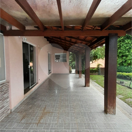 Casa à venda com 3 quartos, sendo 1 suíte,  em Retiro das Fontes, Atibaia, SP