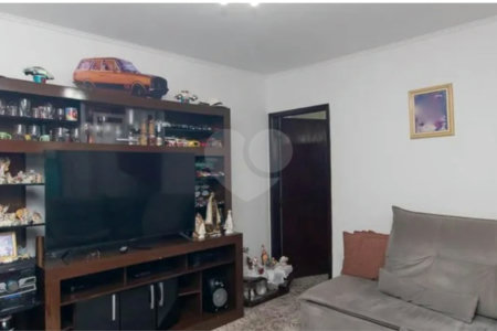 Casa Térrea à venda com 4 quartos, sendo 1 suíte,  em Vila Mazzei, São Paulo, SP