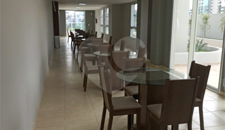 Apartamento à venda com 2 quartos em Vila Oliveira, Mogi das Cruzes, SP