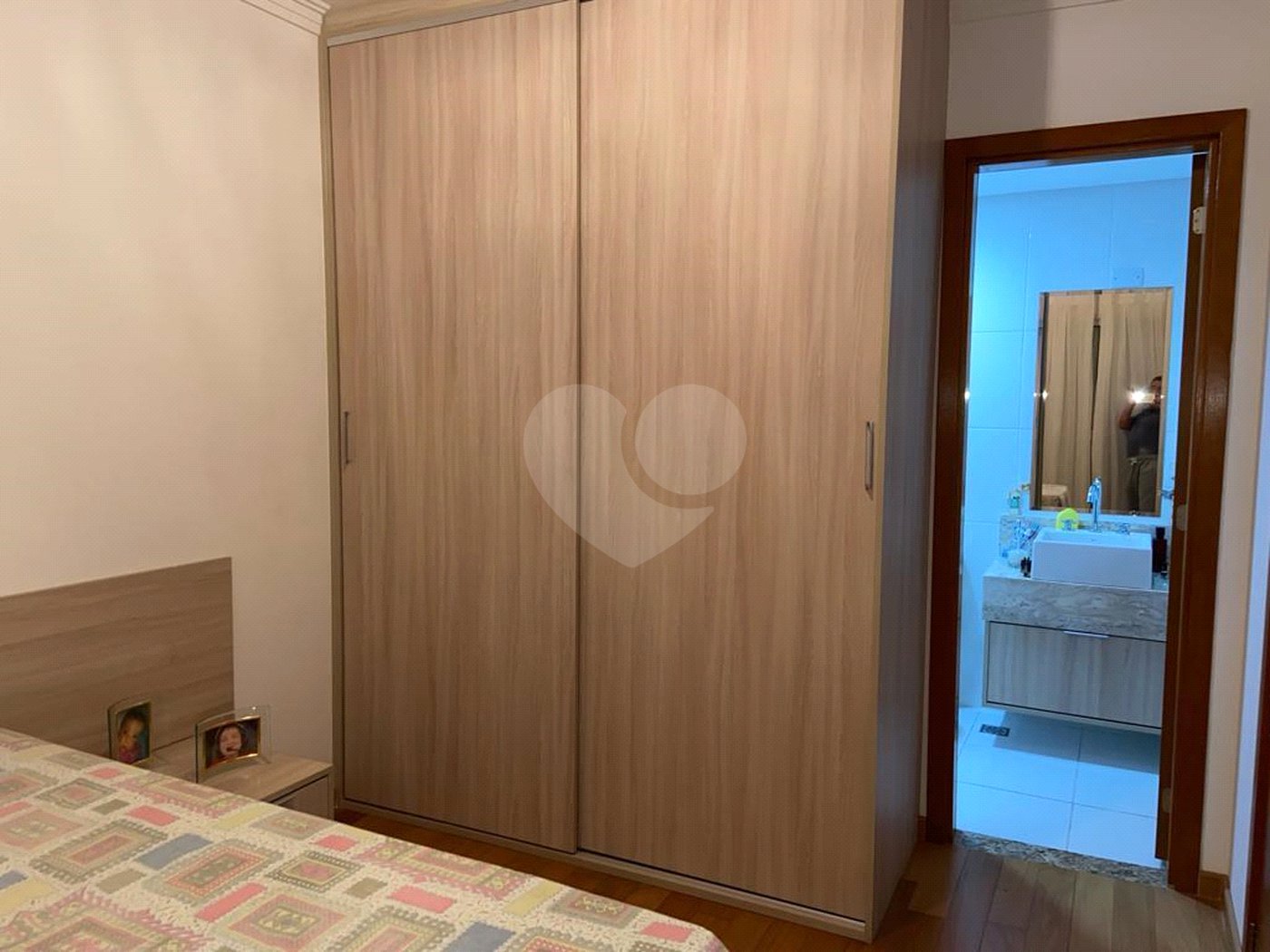 Apartamento à venda com 3 suítes em Vila Bastos, Santo André, SP