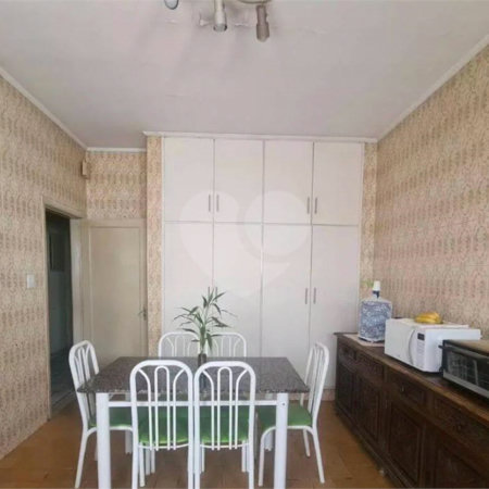Casa à venda com 4 quartos, sendo 1 suíte,  em Jardim Trussardi, São Paulo, SP