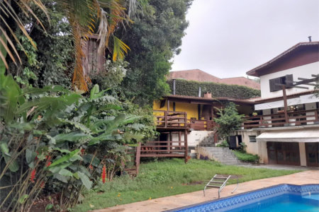 Sobrado à venda com 6 quartos, sendo 3 suítes,  em Rolinópolis, São Paulo, SP