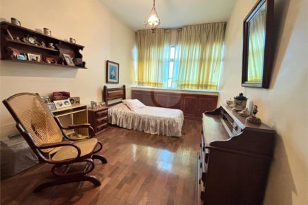 Apartamento à venda com 4 quartos, sendo 1 suíte, em Tijuca, Rio de Janeiro, RJ