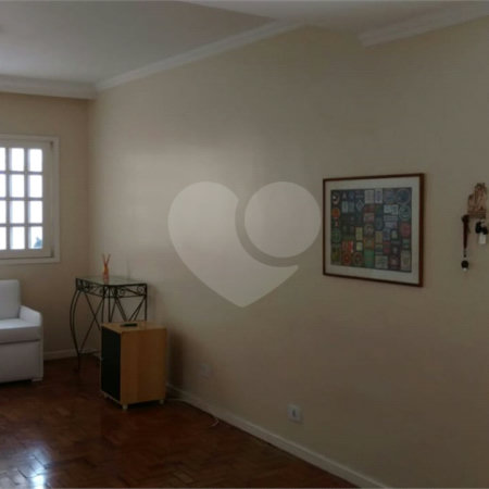 Sobrado à venda com 3 quartos, sendo 1 suíte, em Brooklin Paulista, São Paulo, SP