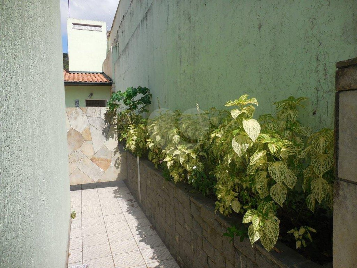 Casa Térrea à venda com 4 quartos, sendo 2 suítes, em Jardim Floresta, São Paulo, SP