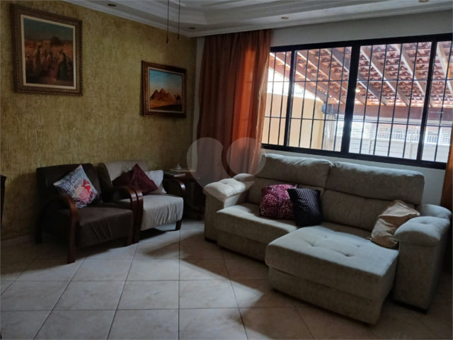 Sobrado à venda com 3 quartos, sendo 1 suíte,  em Imirim, São Paulo, SP