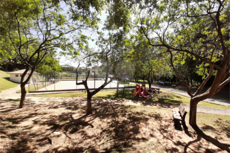 Casa à venda com 3 suítes no condomínio Villaggio Capriccio, Louveira - SP