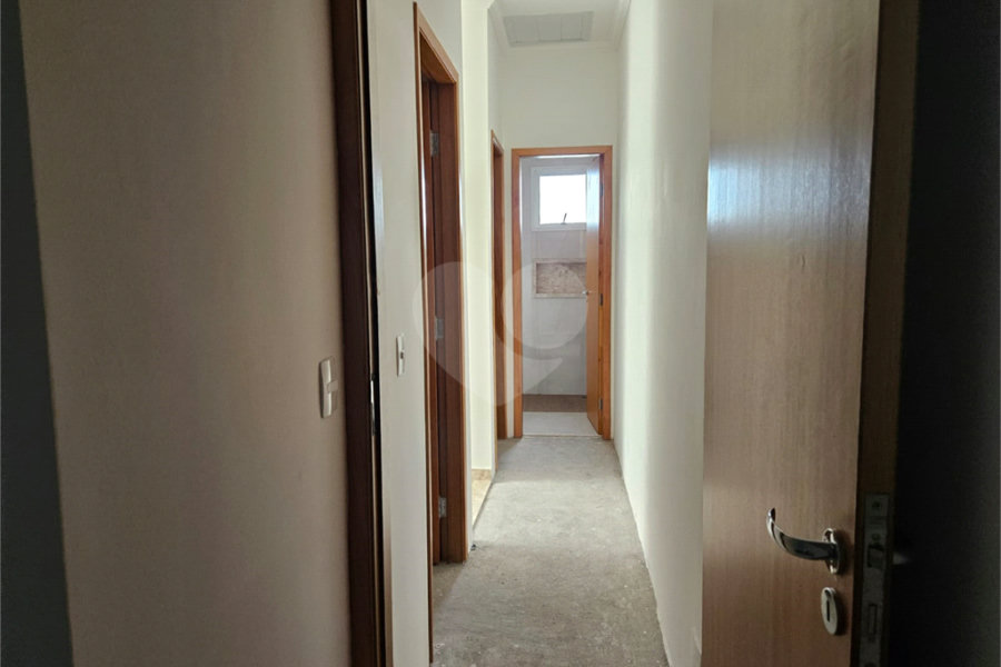 Sobrado à venda com 3 quartos, sendo 1 suíte, em Vila Romero, São Paulo, SP
