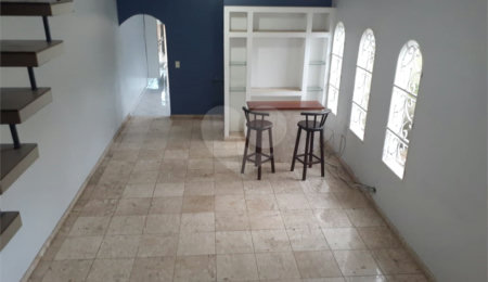 Sobrado à venda com 4 quartos, sendo 2 suítes,  em Tremembé, São Paulo, SP